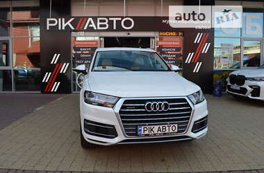 Внедорожник / Кроссовер Audi Q7 2018 в Львове