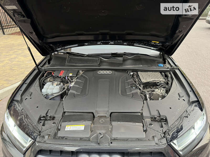Позашляховик / Кросовер Audi Q7 2019 в Києві фото 8 Позашляховик / Кросовер Audi Q7 2019 в Києві