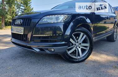 Позашляховик / Кросовер Audi Q7 2011 в Заліщиках