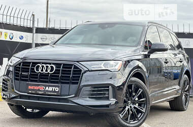 Позашляховик / Кросовер Audi Q7 2020 в Києві