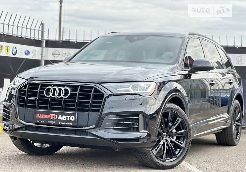 Внедорожник / Кроссовер Audi Q7 2020 в Киеве