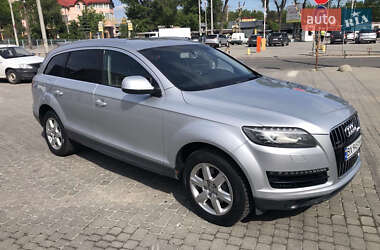 Позашляховик / Кросовер Audi Q7 2010 в Хмельницькому