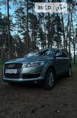 Внедорожник / Кроссовер Audi Q7 2007 в Сумах