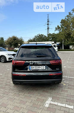 Внедорожник / Кроссовер Audi Q7 2016 в Одессе