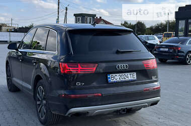 Позашляховик / Кросовер Audi Q7 2015 в Львові