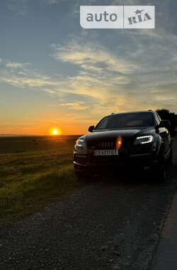 Внедорожник / Кроссовер Audi Q7 2012 в Черновцах