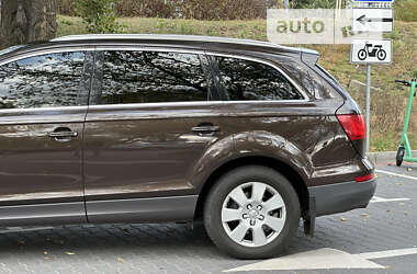 Внедорожник / Кроссовер Audi Q7 2010 в Киеве