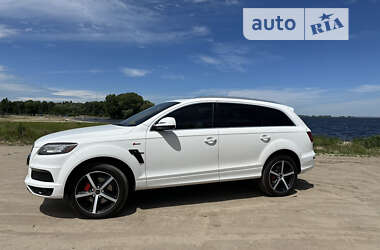 Позашляховик / Кросовер Audi Q7 2011 в Черкасах