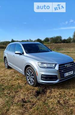 Внедорожник / Кроссовер Audi Q7 2018 в Барышевке