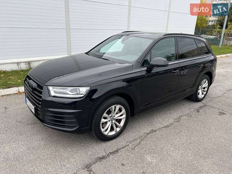 Внедорожник / Кроссовер Audi Q7 2017 в Львове
