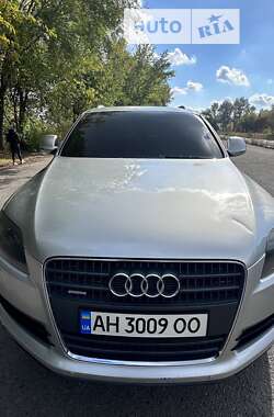 Позашляховик / Кросовер Audi Q7 2006 в Дніпрі