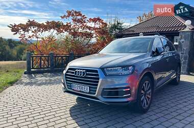 Внедорожник / Кроссовер Audi Q7 2016 в 
