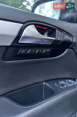 Внедорожник / Кроссовер Audi Q7 2010 в 