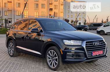 Внедорожник / Кроссовер Audi Q7 2016 в Луцке