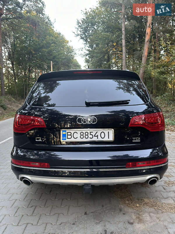 Позашляховик / Кросовер Audi Q7 2012 в Львові