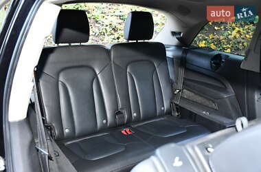 Внедорожник / Кроссовер Audi Q7 2015 в 