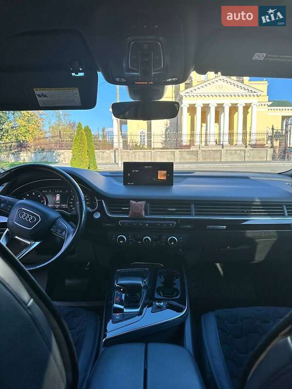 Позашляховик / Кросовер Audi Q7 2016 в Болграді фото 10 Позашляховик / Кросовер Audi Q7 2016 в Болграді