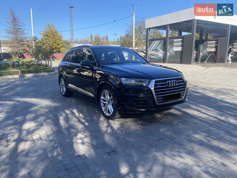 Audi Q7 2015
