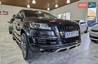 Внедорожник / Кроссовер Audi Q7 2012 в 