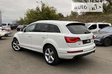 Позашляховик / Кросовер Audi Q7 2013 в Києві