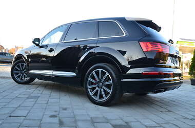 Позашляховик / Кросовер Audi Q7 2015 в Дрогобичі