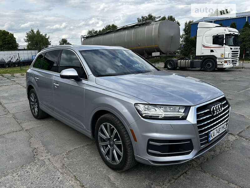 Позашляховик / Кросовер Audi Q7 2018 в Броварах