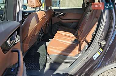 Внедорожник / Кроссовер Audi Q7 2018 в 