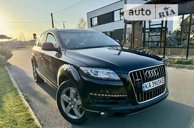 Позашляховик / Кросовер Audi Q7 2013 в Києві