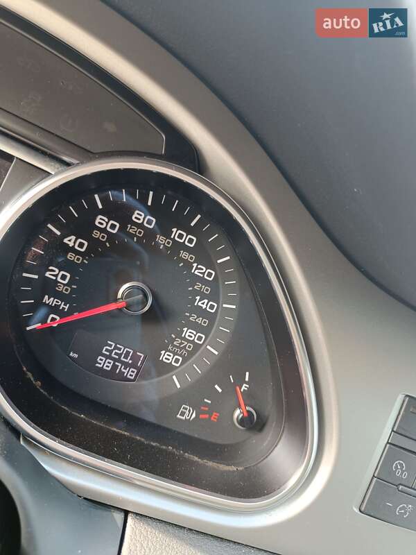 Внедорожник / Кроссовер Audi Q7 2015 в Черкассах