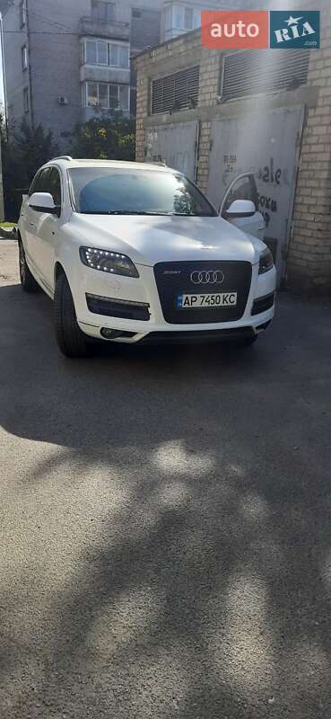 Позашляховик / Кросовер Audi Q7 2010 в Запоріжжі