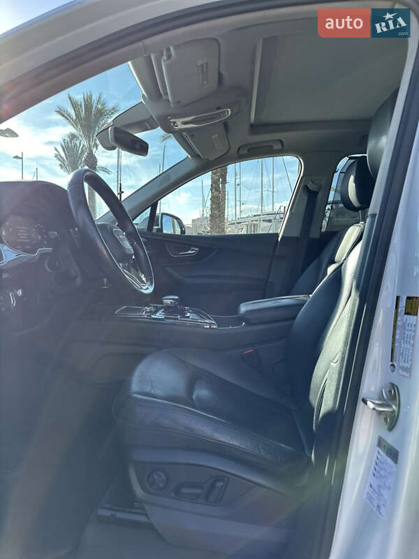 Внедорожник / Кроссовер Audi Q7 2015 в Киеве фото 8 Внедорожник / Кроссовер Audi Q7 2015 в Киеве