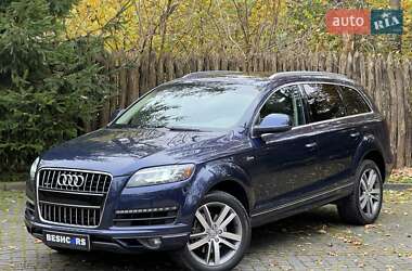 Внедорожник / Кроссовер Audi Q7 2014 в 