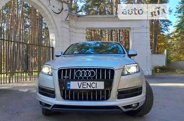 Позашляховик / Кросовер Audi Q7 2013 в Києві