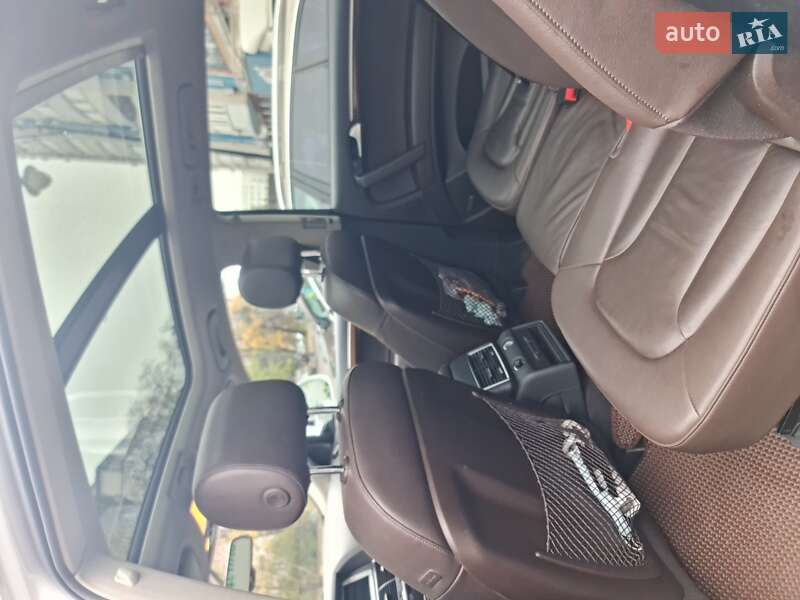 Позашляховик / Кросовер Audi Q7 2014 в Києві