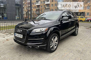 Позашляховик / Кросовер Audi Q7 2014 в Львові