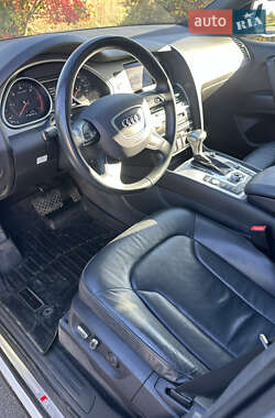 Внедорожник / Кроссовер Audi Q7 2015 в 