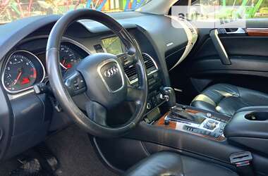 Позашляховик / Кросовер Audi Q7 2007 в Крижополі