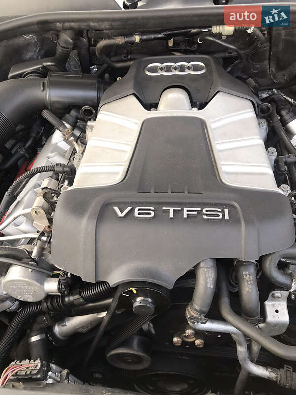 Позашляховик / Кросовер Audi Q7 2012 в Києві