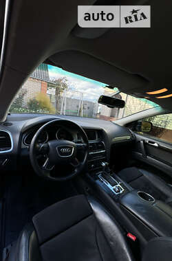 Внедорожник / Кроссовер Audi Q7 2014 в Казатине