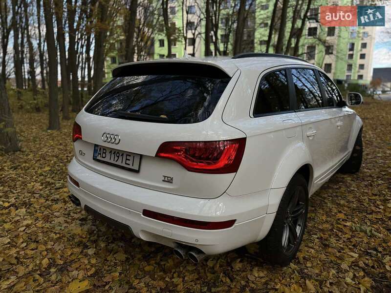 Позашляховик / Кросовер Audi Q7 2011 в Вінниці