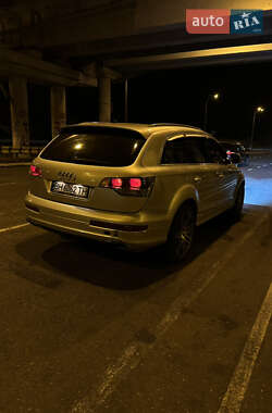 Внедорожник / Кроссовер Audi Q7 2007 в Одессе