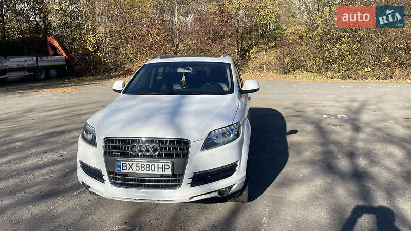 Позашляховик / Кросовер Audi Q7 2015 в Хмельницькому