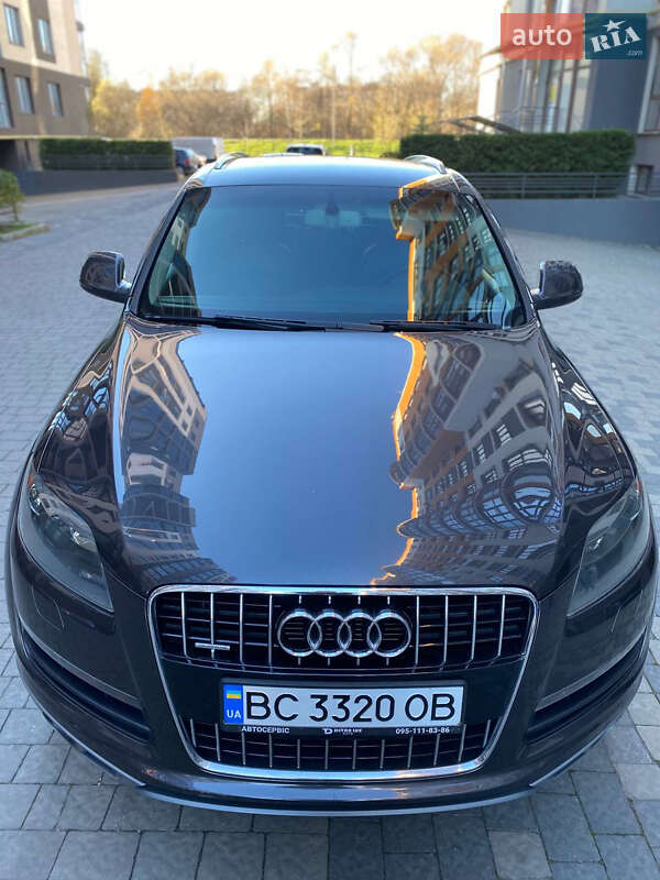Позашляховик / Кросовер Audi Q7 2011 в Івано-Франківську