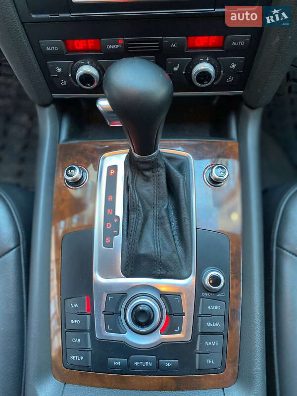 Позашляховик / Кросовер Audi Q7 2011 в Івано-Франківську