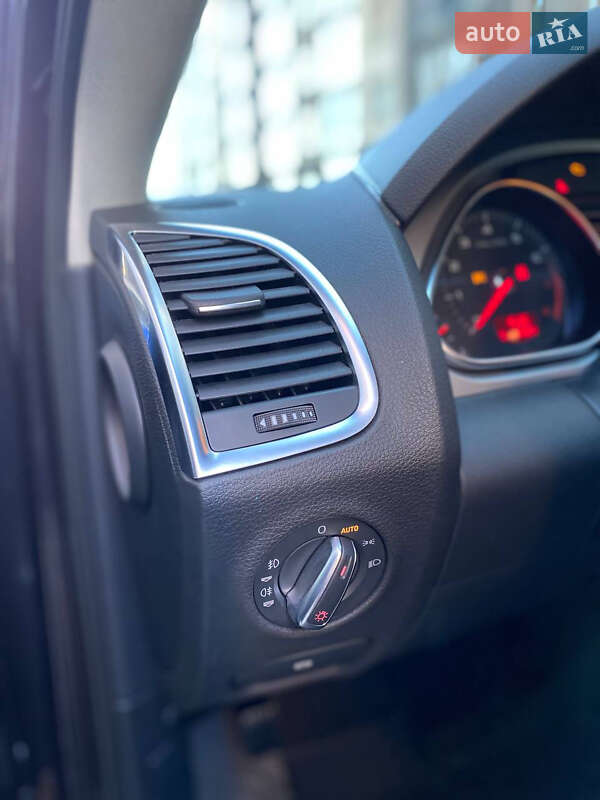 Позашляховик / Кросовер Audi Q7 2011 в Івано-Франківську