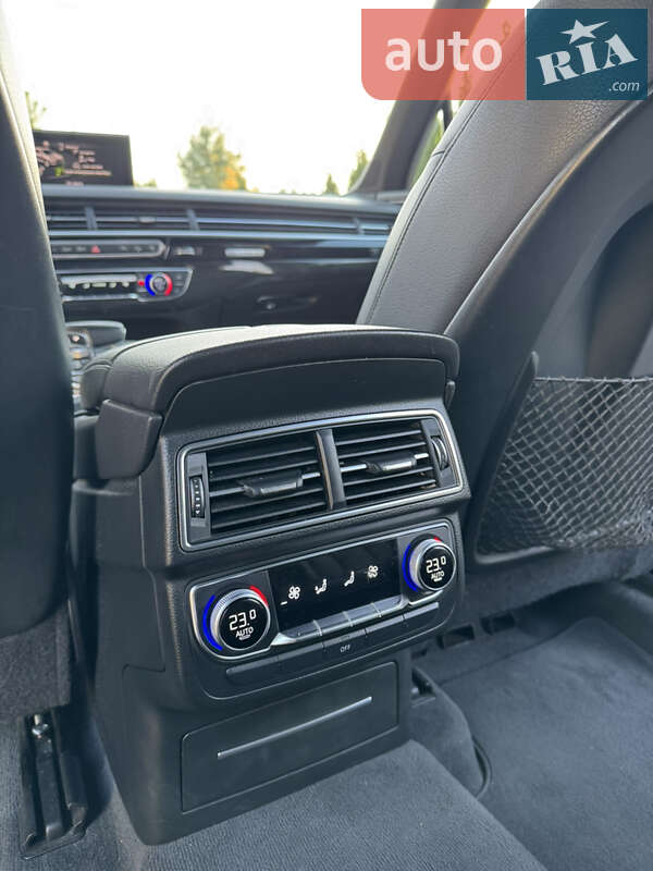 Внедорожник / Кроссовер Audi Q7 2017 в Одессе