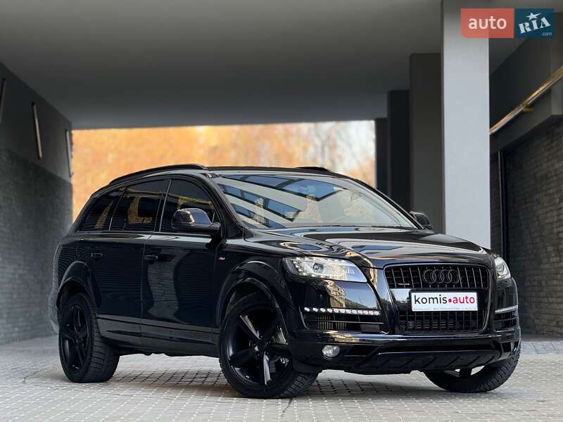 Внедорожник / Кроссовер Audi Q7 2010 в Хмельницком