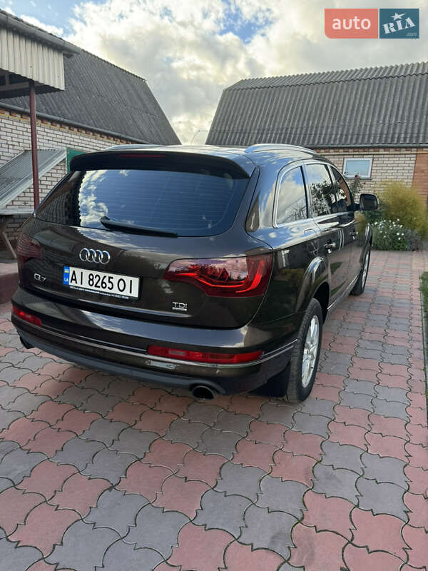 Позашляховик / Кросовер Audi Q7 2014 в Козятині