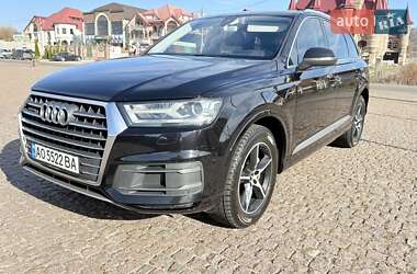 Позашляховик / Кросовер Audi Q7 2016 в Тячеві