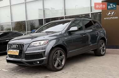 Позашляховик / Кросовер Audi Q7 2014 в Полтаві